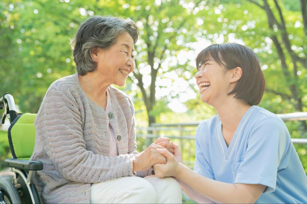 山形県で介護職として活躍するには