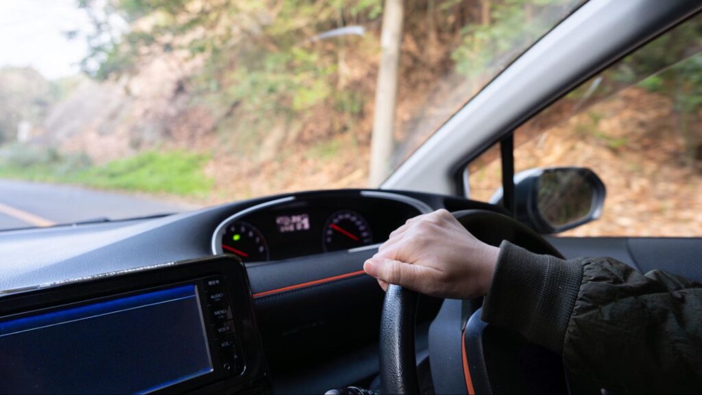 山形県で介護職として働く場合の通勤事情