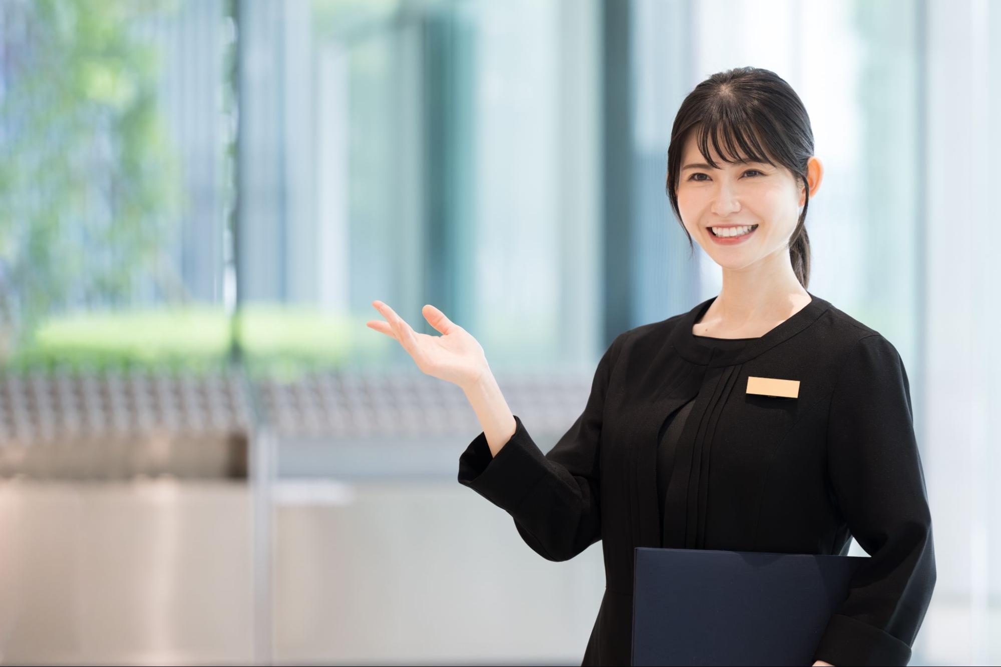 介護福祉士からの転職で異業種に進む場合のおすすめ職種
