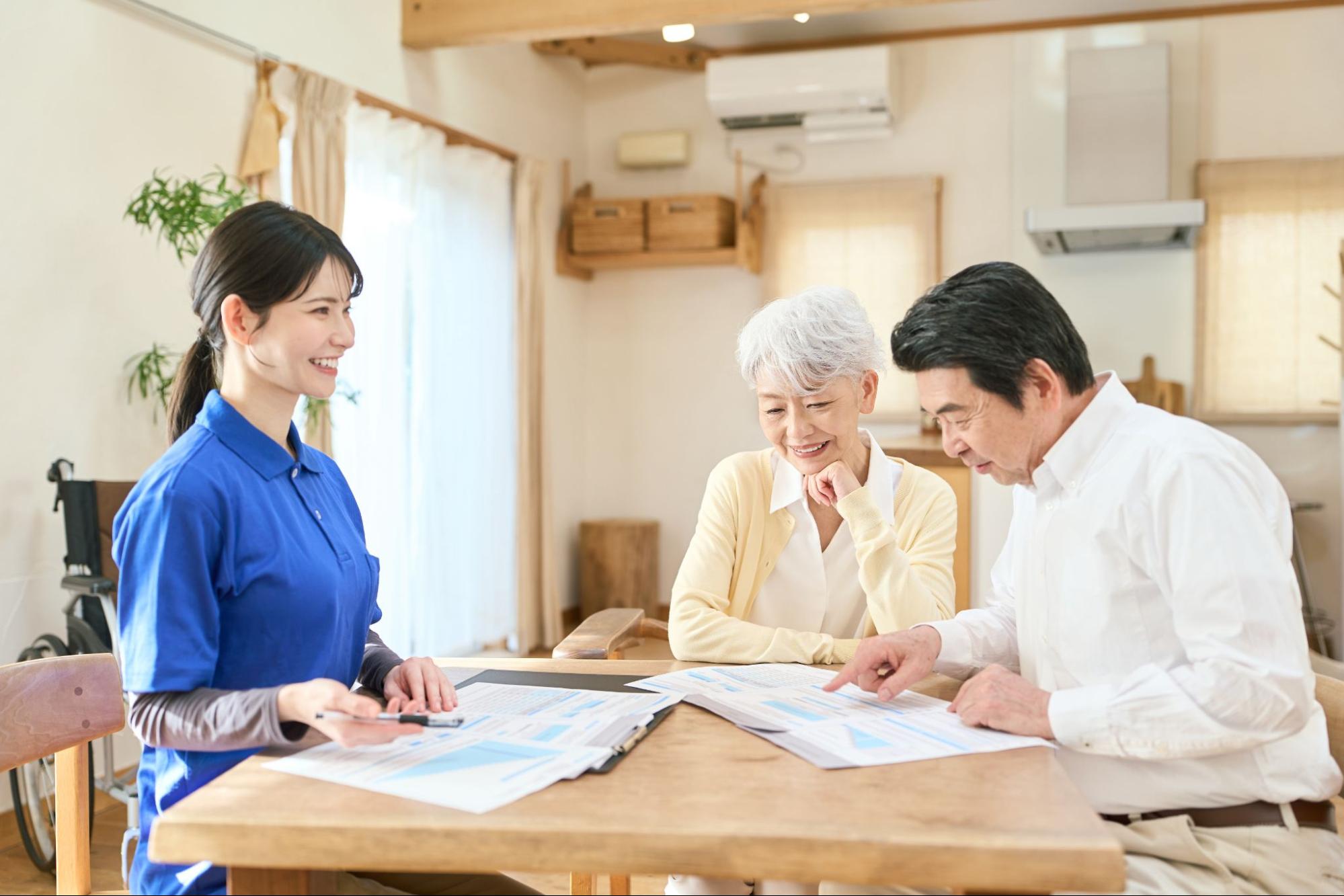 介護福祉士からの転職でおすすめの介護業界内の職種